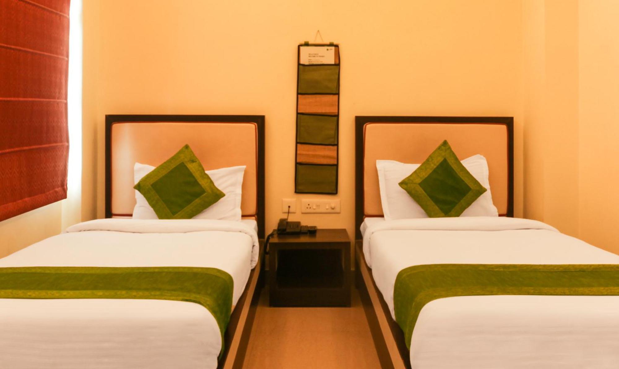 Hotel Janki International 3 Km From Kashi Vishwanath Temple Free Pickup From Railway Station Varanasi Eksteriør billede